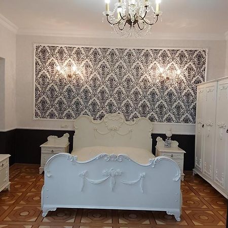 Apartamento Дом 8 Tiflis Exterior foto