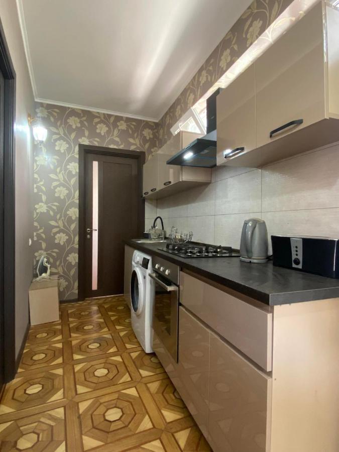 Apartamento Дом 8 Tiflis Exterior foto